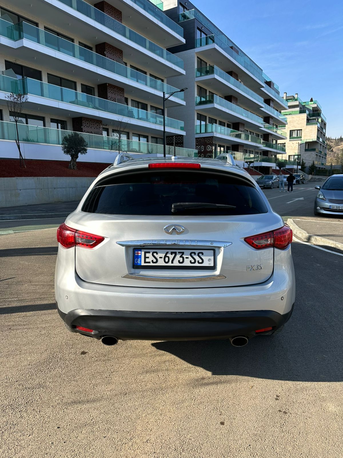 INFINITI FX35