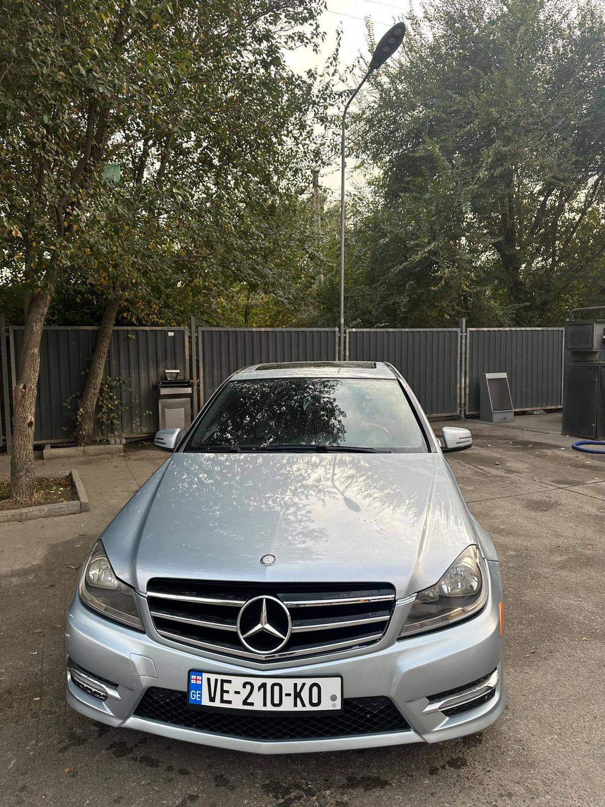 MERCEDES-BENZ C 250