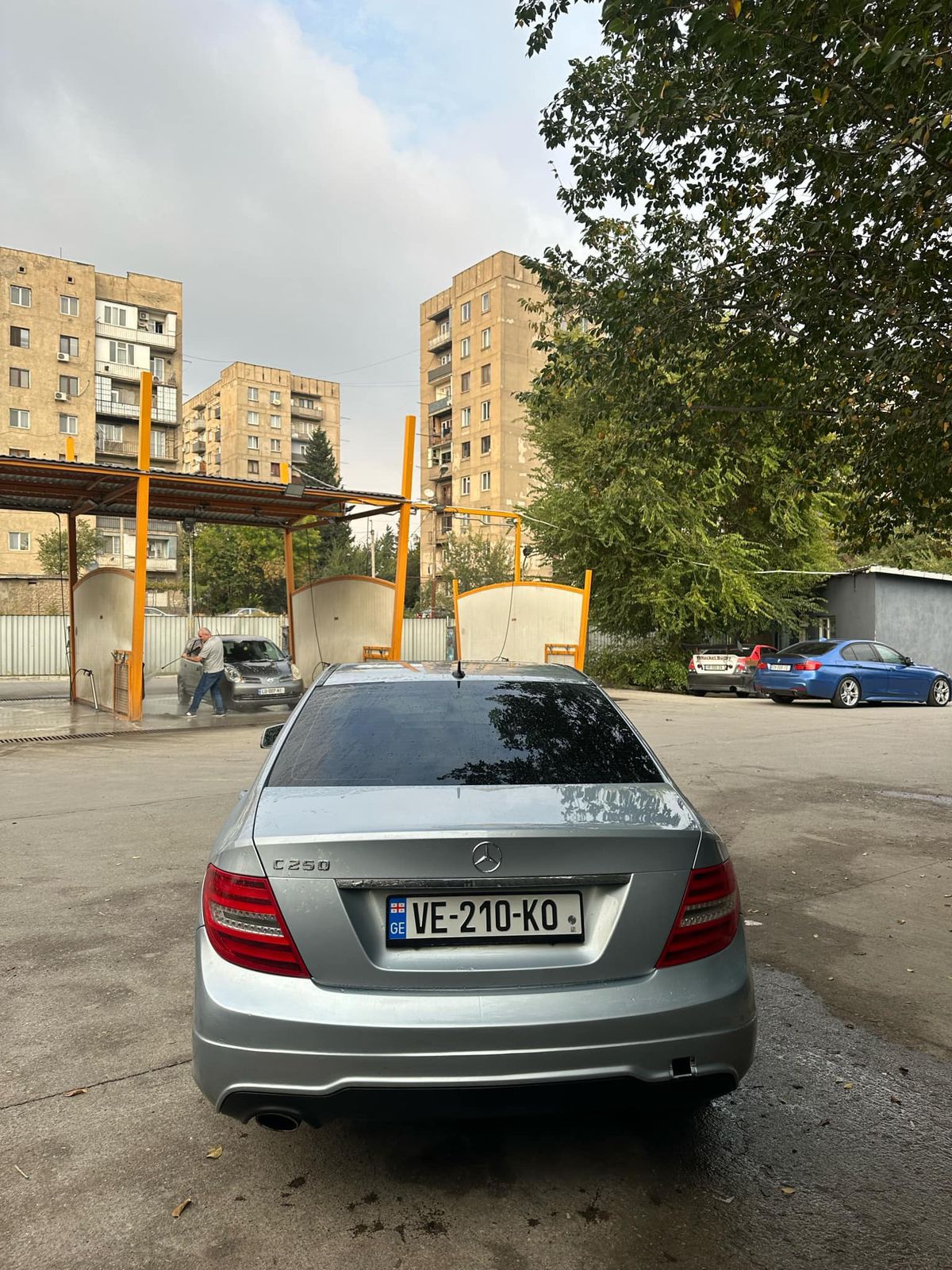 MERCEDES-BENZ C 250