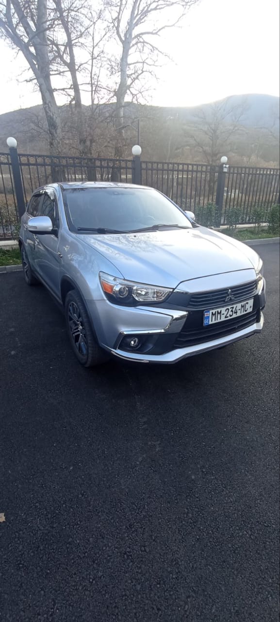 MITSUBISHI Outlander Sport