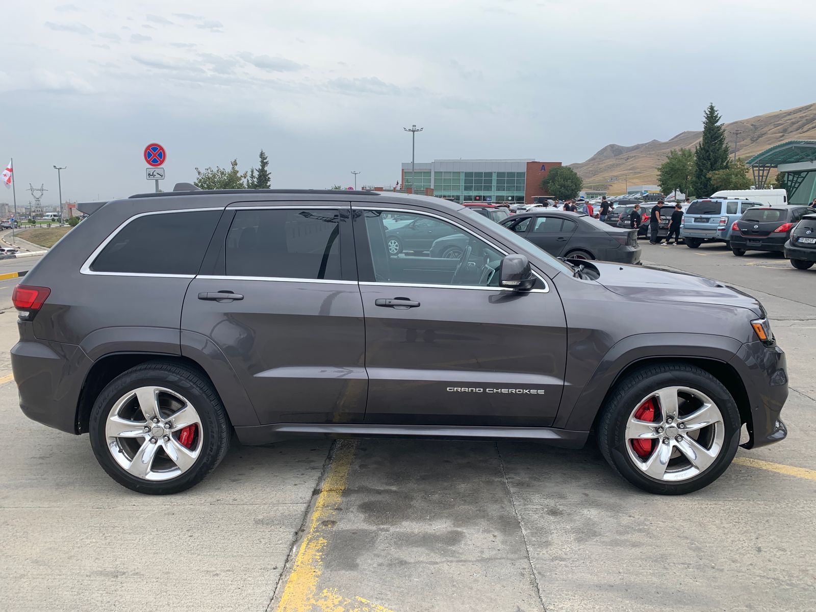 JEEP Grand Cherokee