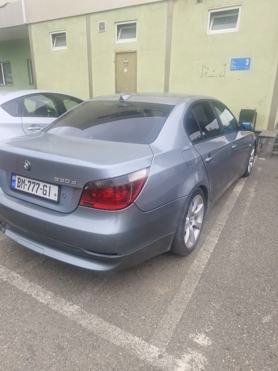 BMW 530