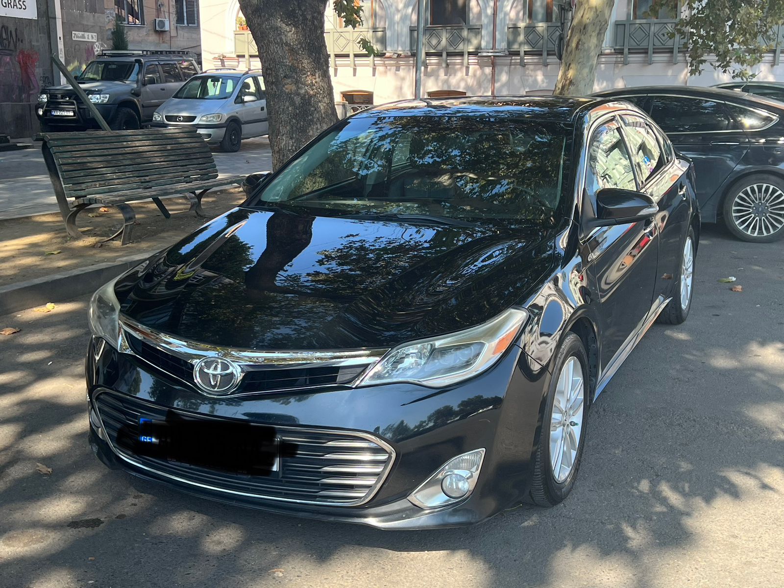 TOYOTA  Avalon