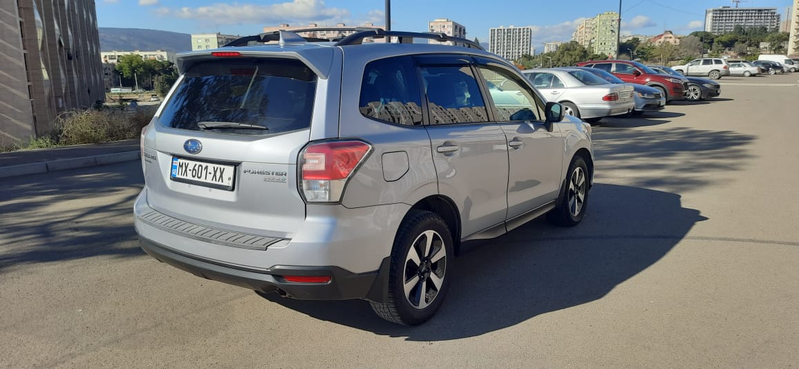 SUBARU Forester