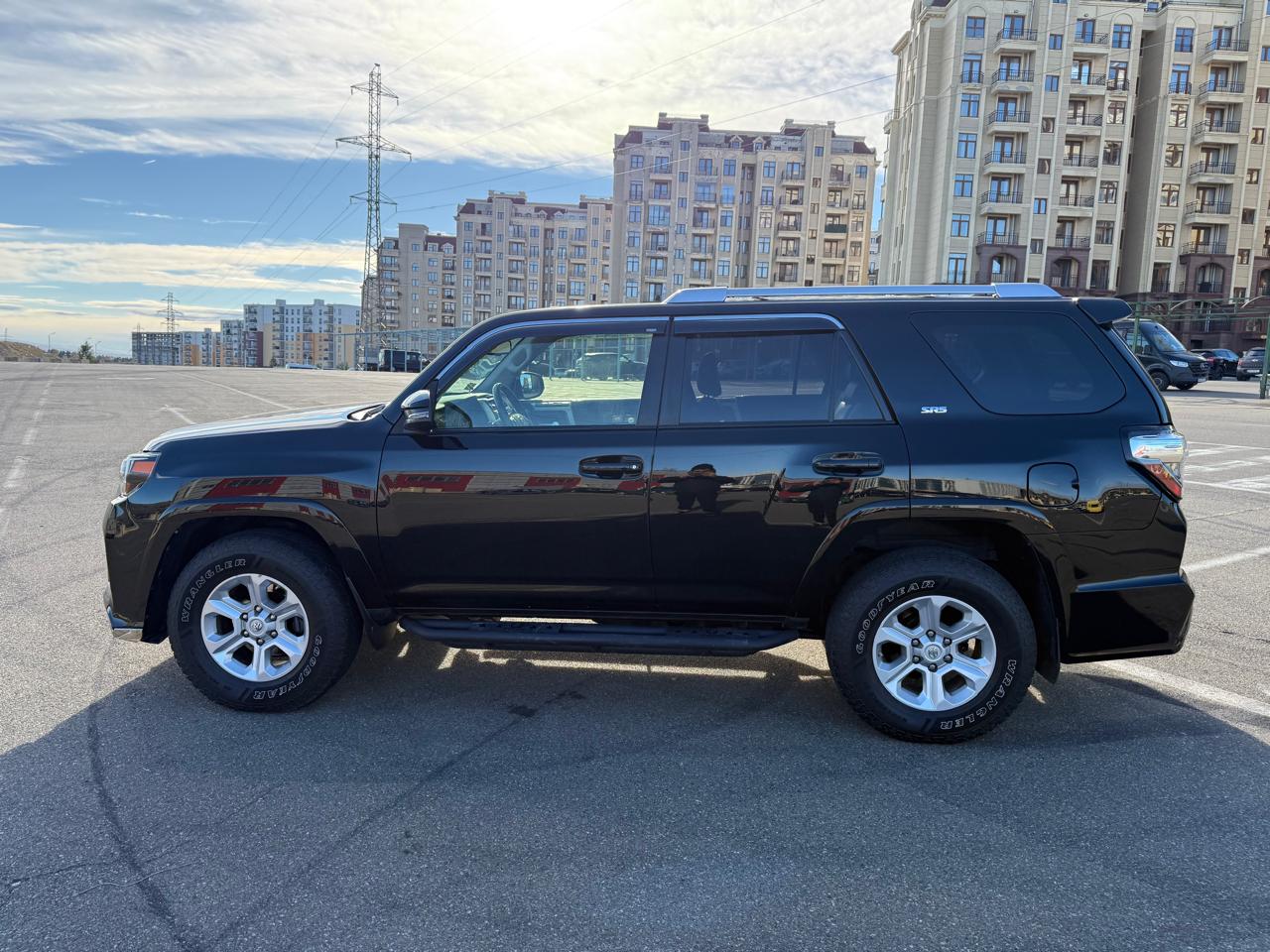 TOYOTA  4Runner