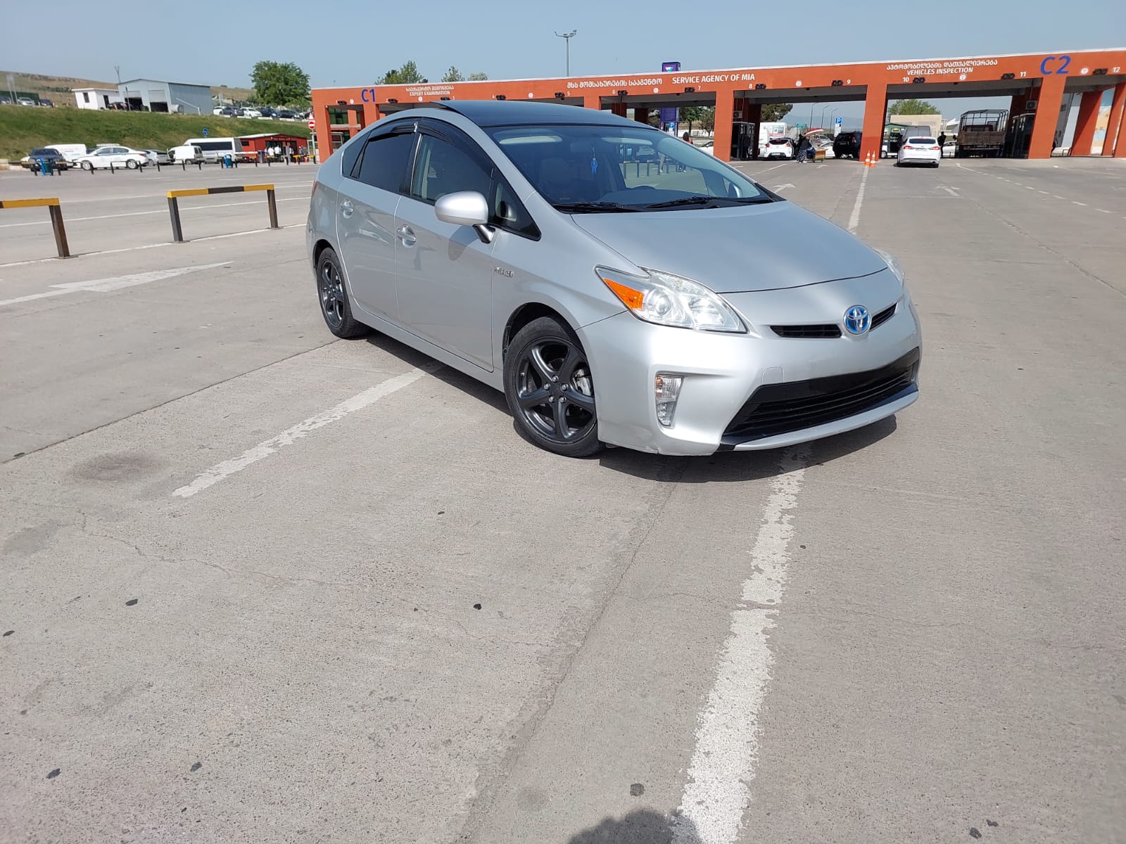 TOYOTA  Prius