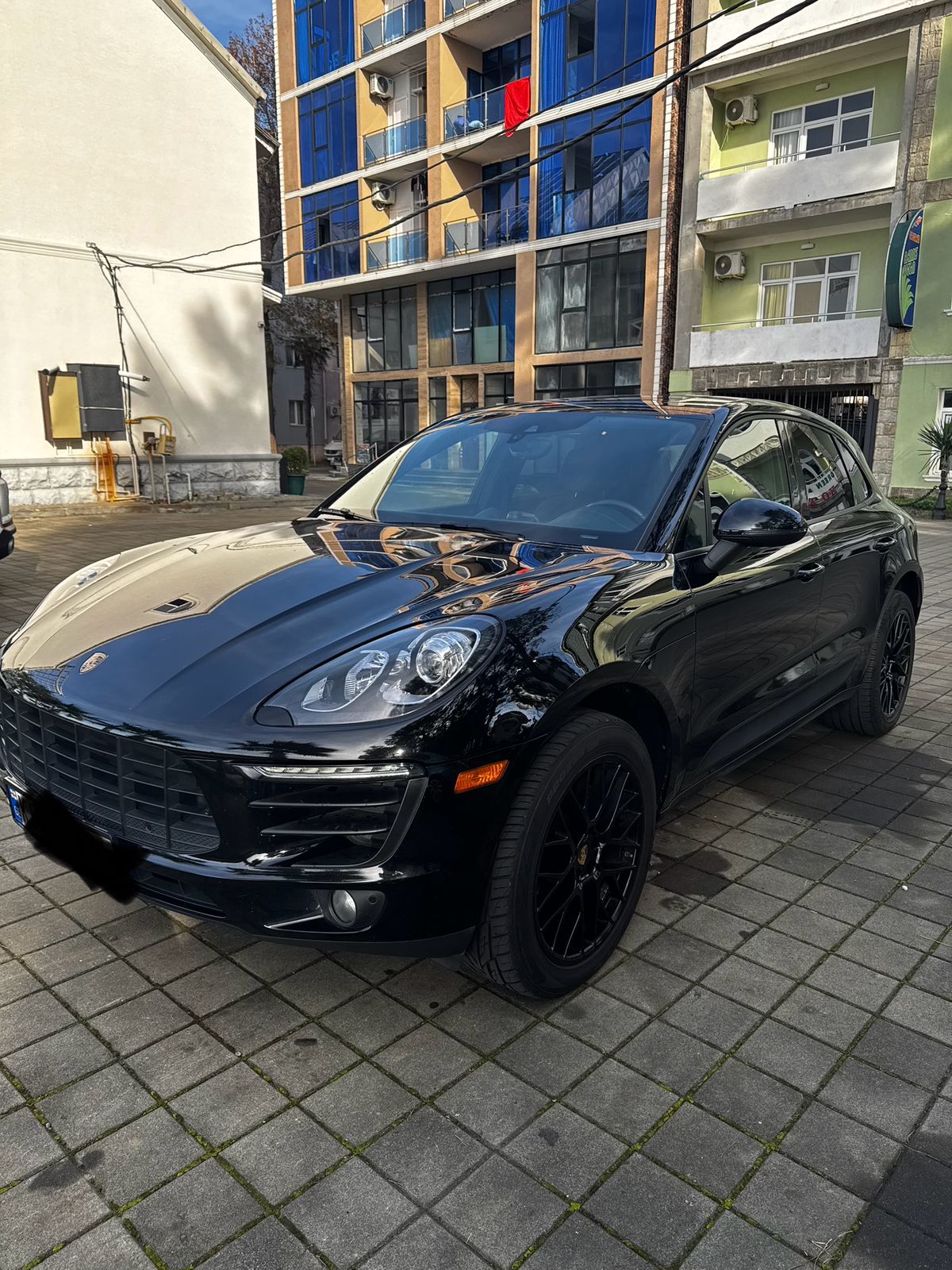 PORSCHE macan