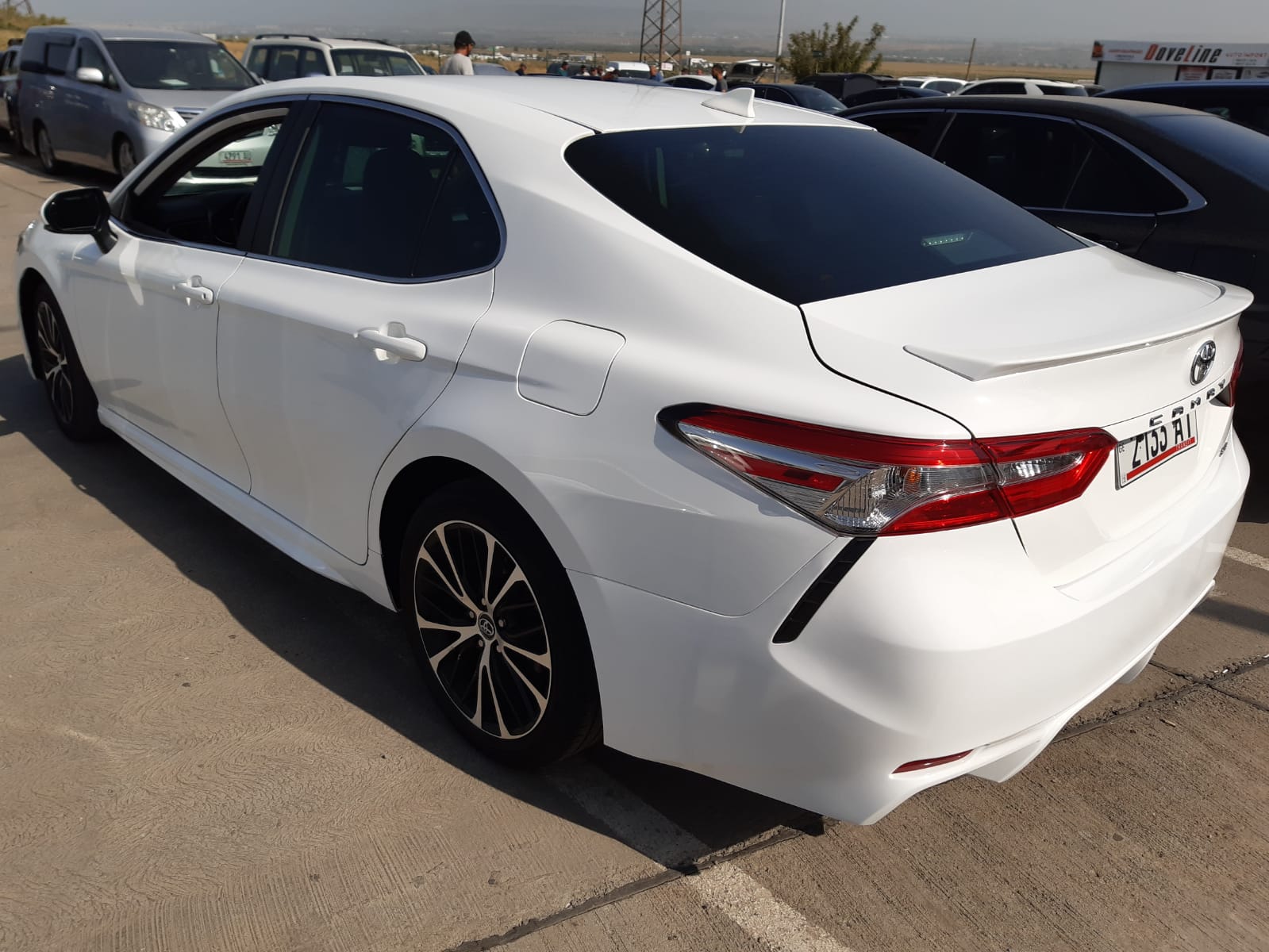 TOYOTA  Camry