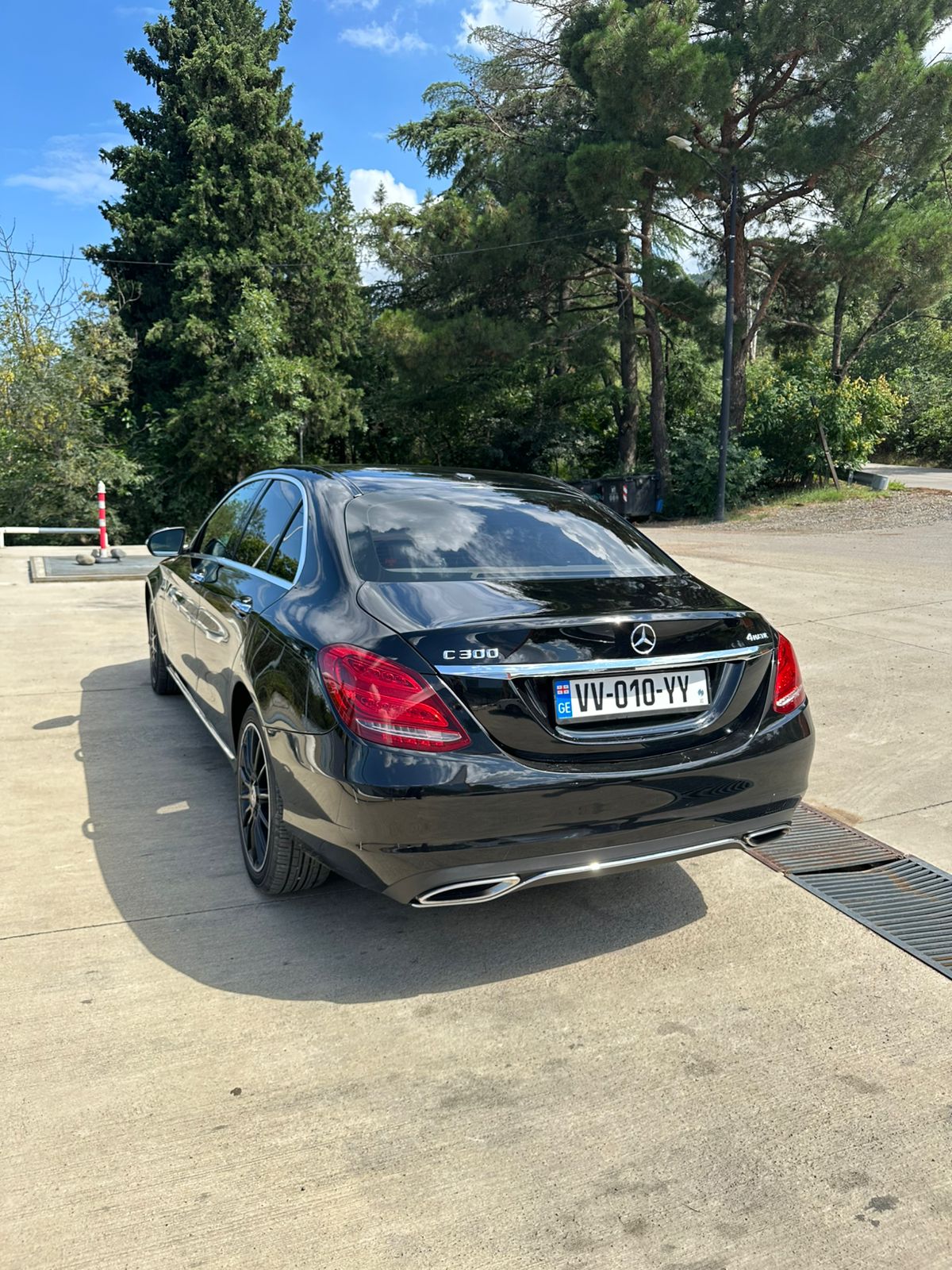 MERCEDES-BENZ C 300