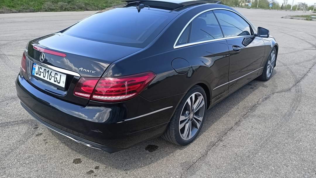 MERCEDES-BENZ E 350