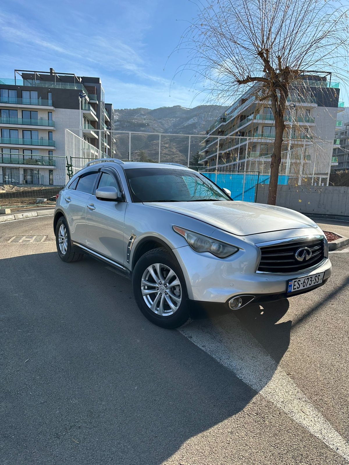 INFINITI FX35