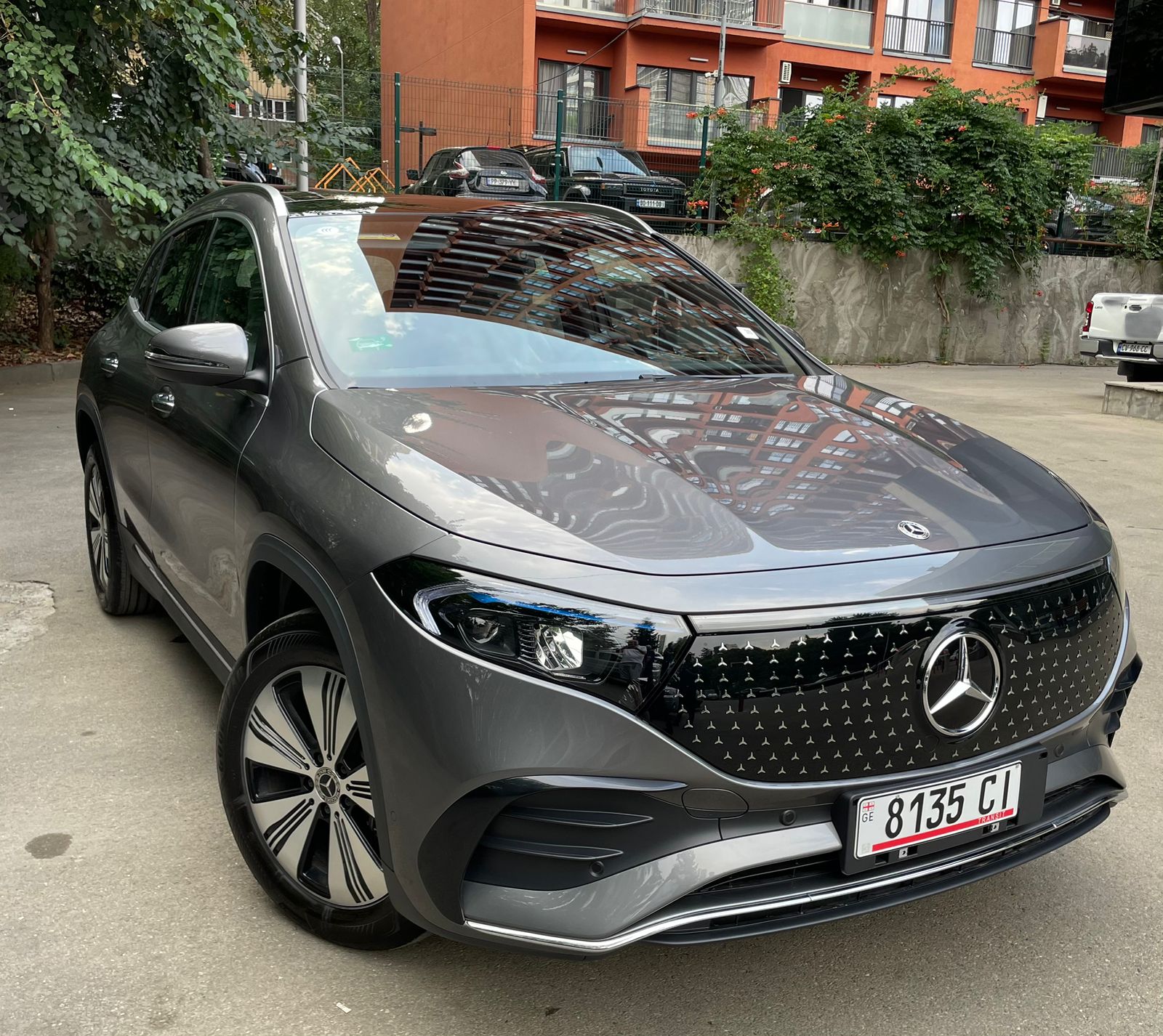 MERCEDES-BENZ EQA 25...