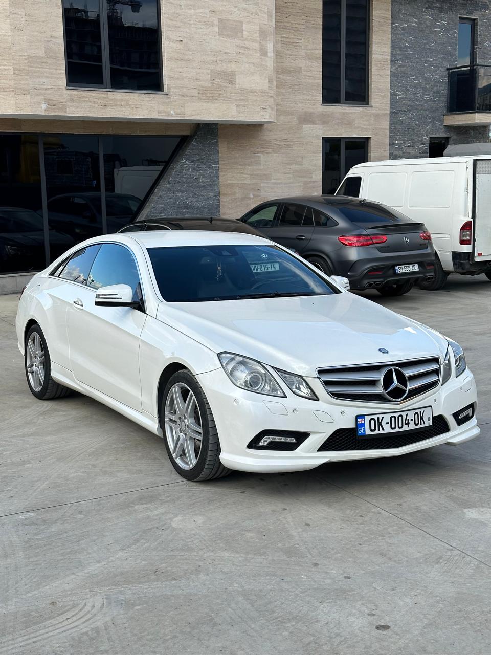 MERCEDES-BENZ E 350