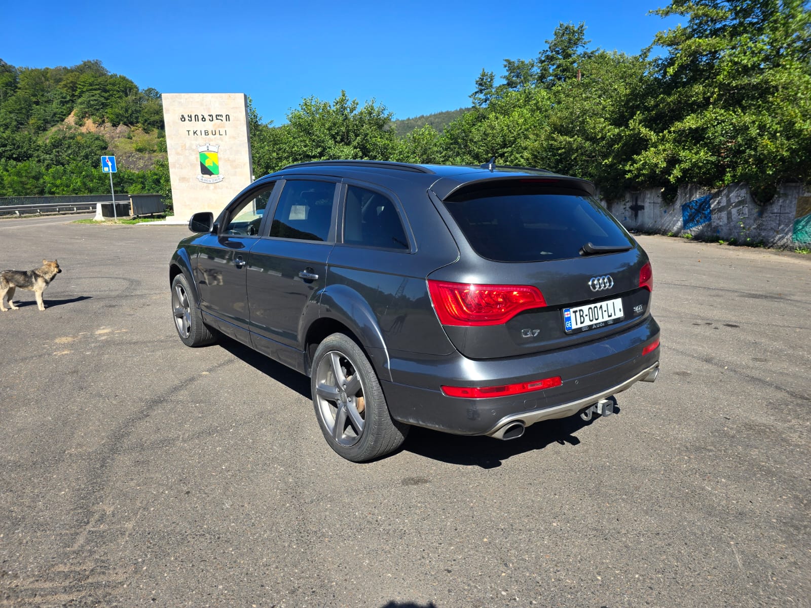 AUDI Q7