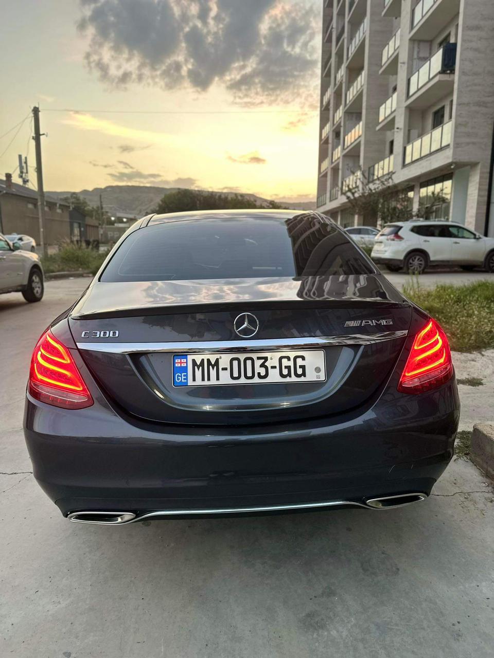 MERCEDES-BENZ C 300