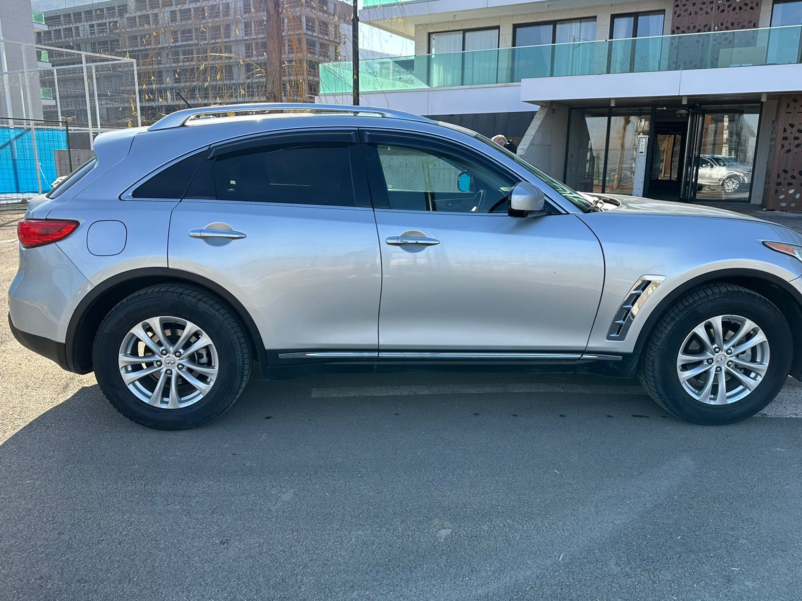 INFINITI FX35