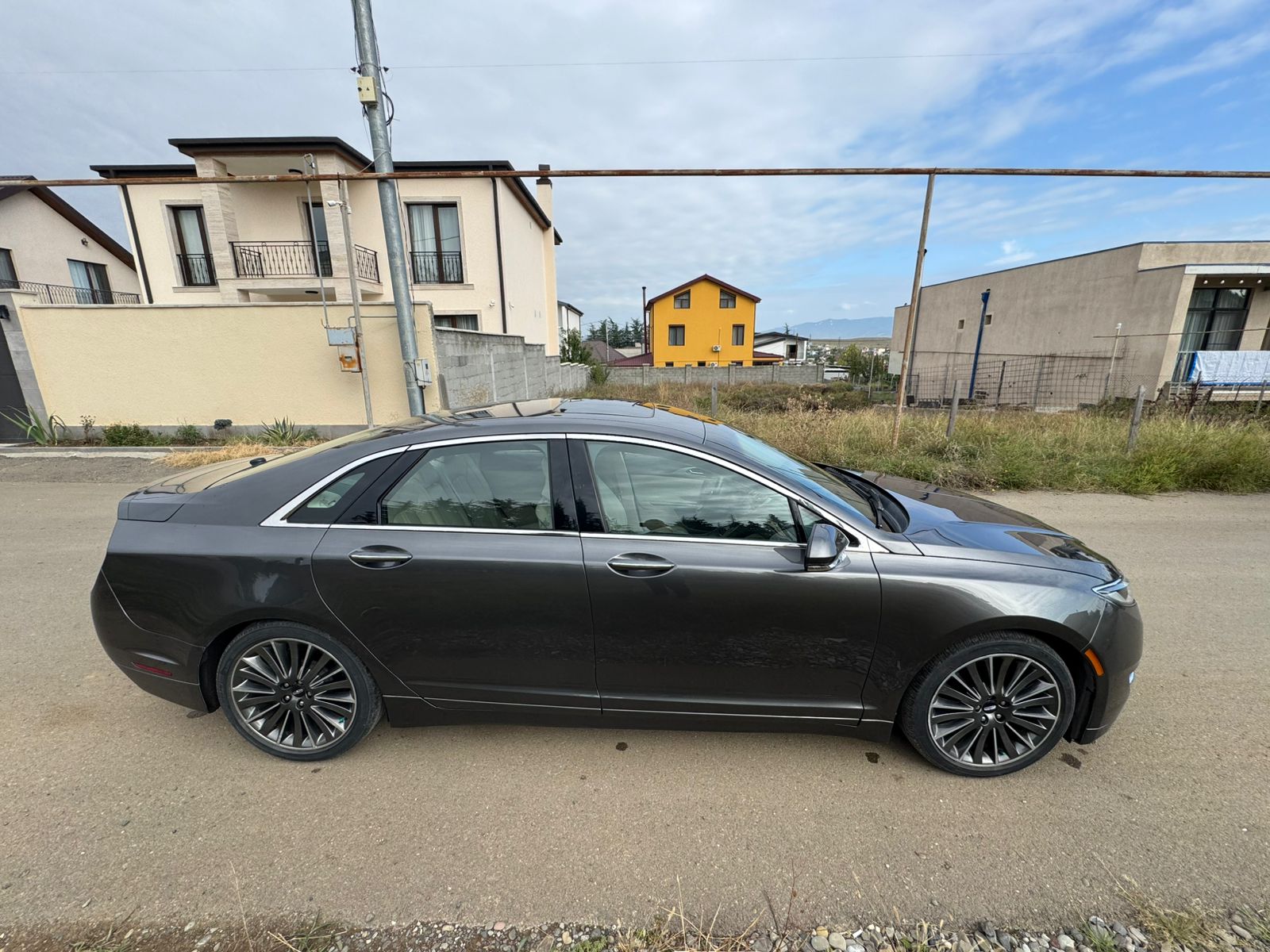 LINCOLN MKZ