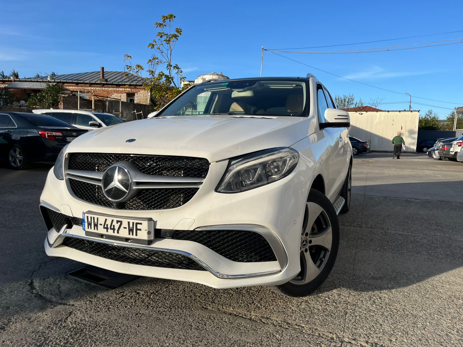 MERCEDES-BENZ GLE 40...