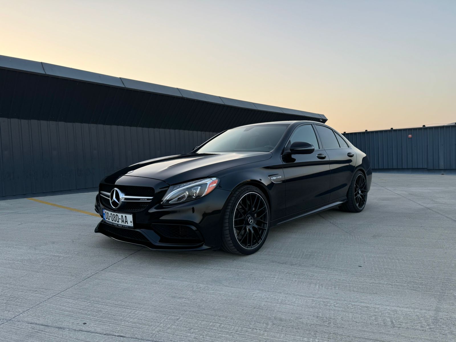 MERCEDES-BENZ C 63 AMG