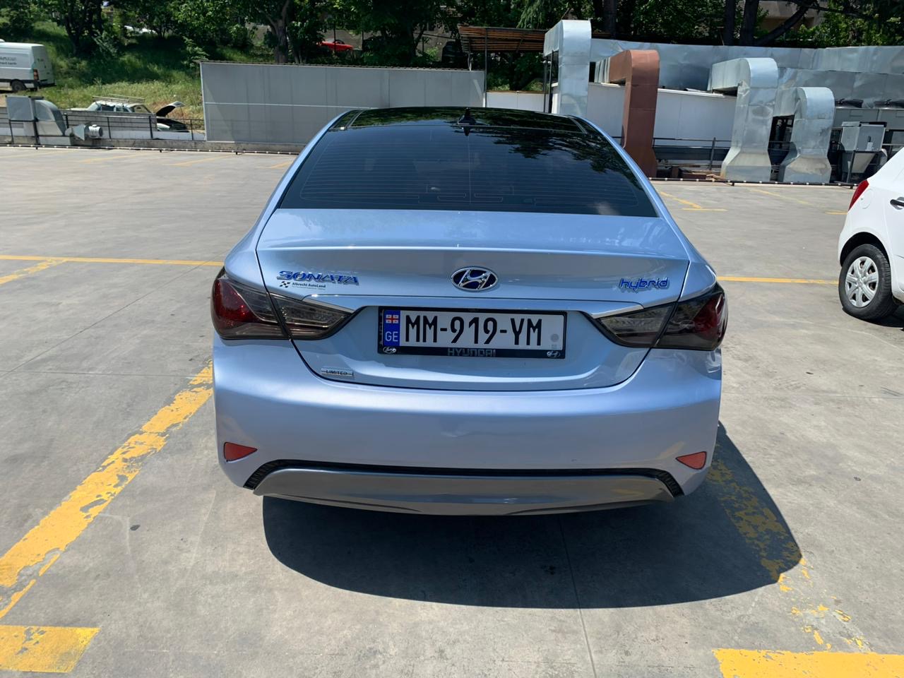 HYUNDAI Sonata