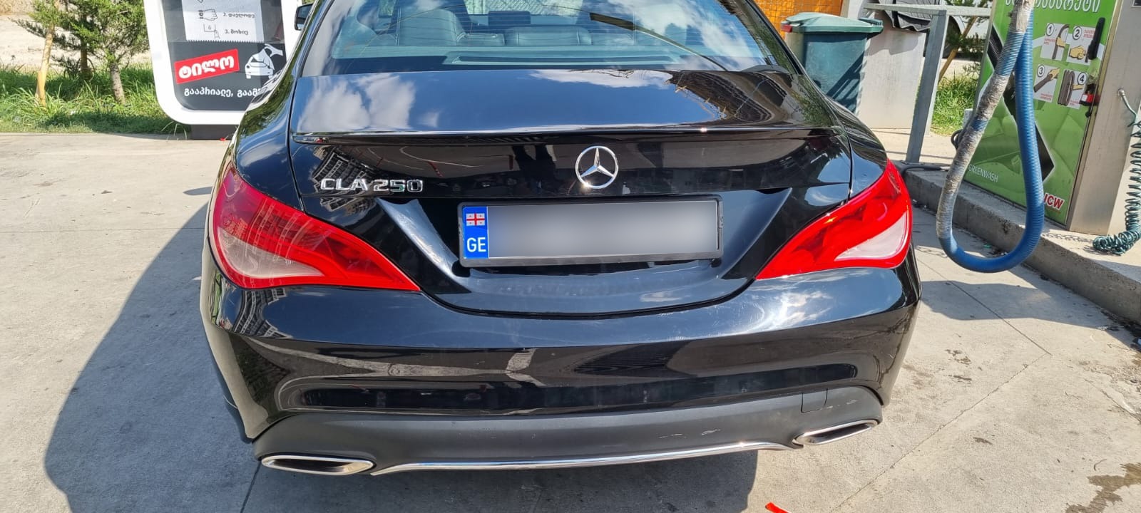 MERCEDES-BENZ CLA 250