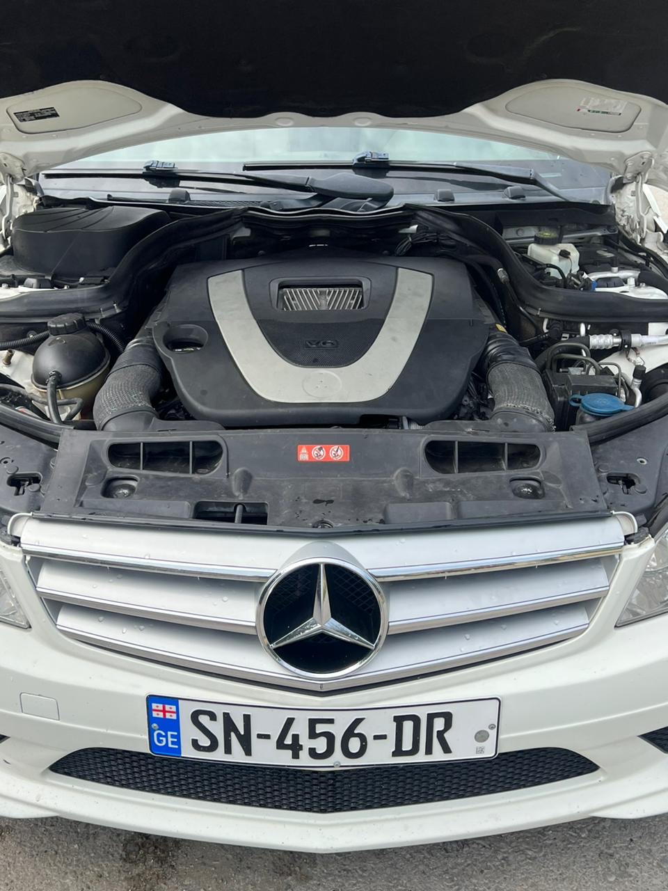 MERCEDES-BENZ C 300