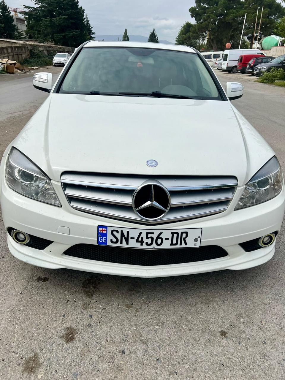 MERCEDES-BENZ C 300