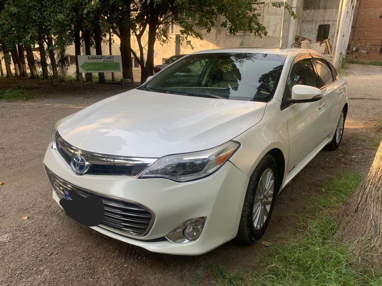 TOYOTA  Avalon