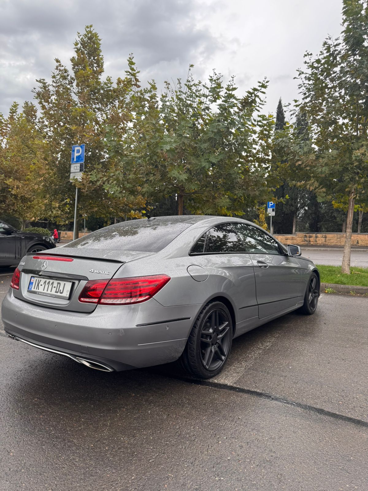 MERCEDES-BENZ E 350