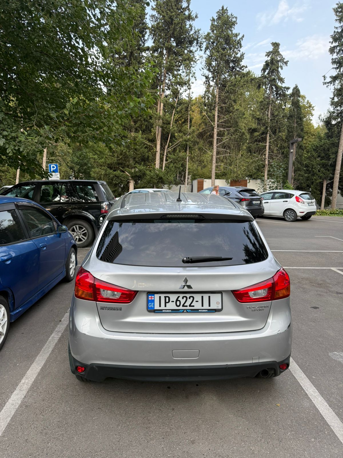 MITSUBISHI Outlander Sport