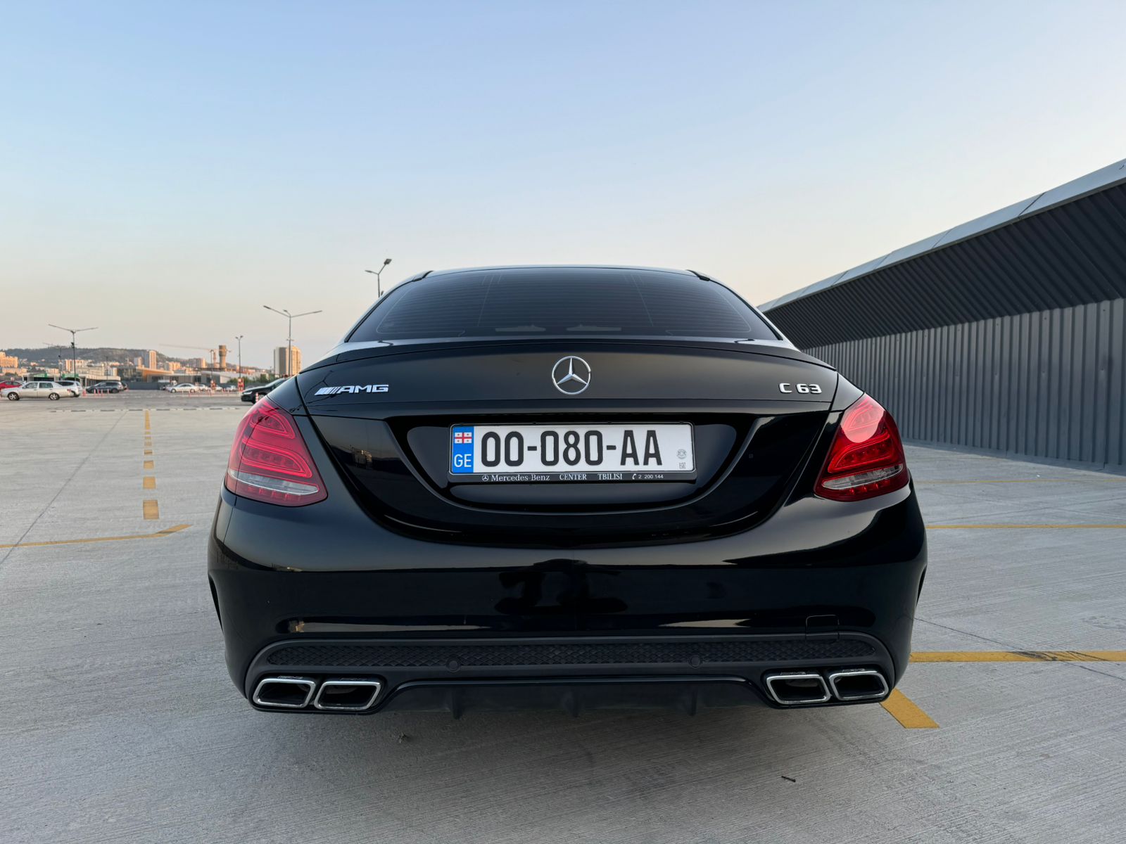 MERCEDES-BENZ C 63 AMG