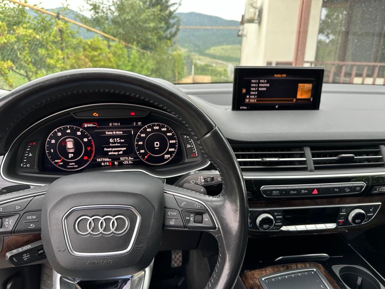 AUDI Q7