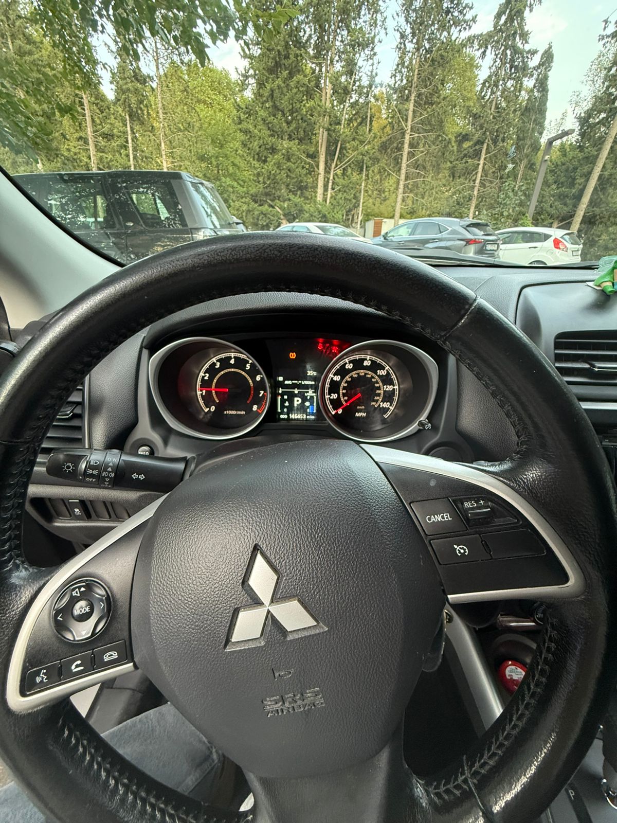 MITSUBISHI Outlander Sport