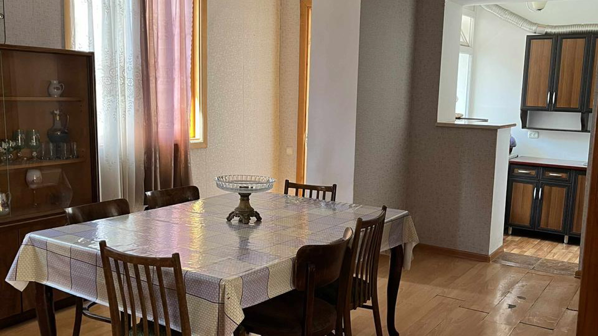 3 ოთახიანი ბინა