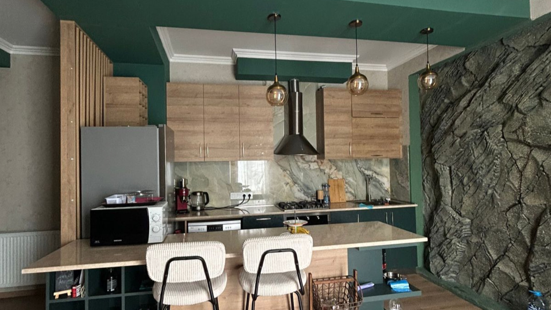 4 ოთახიანი ბინა