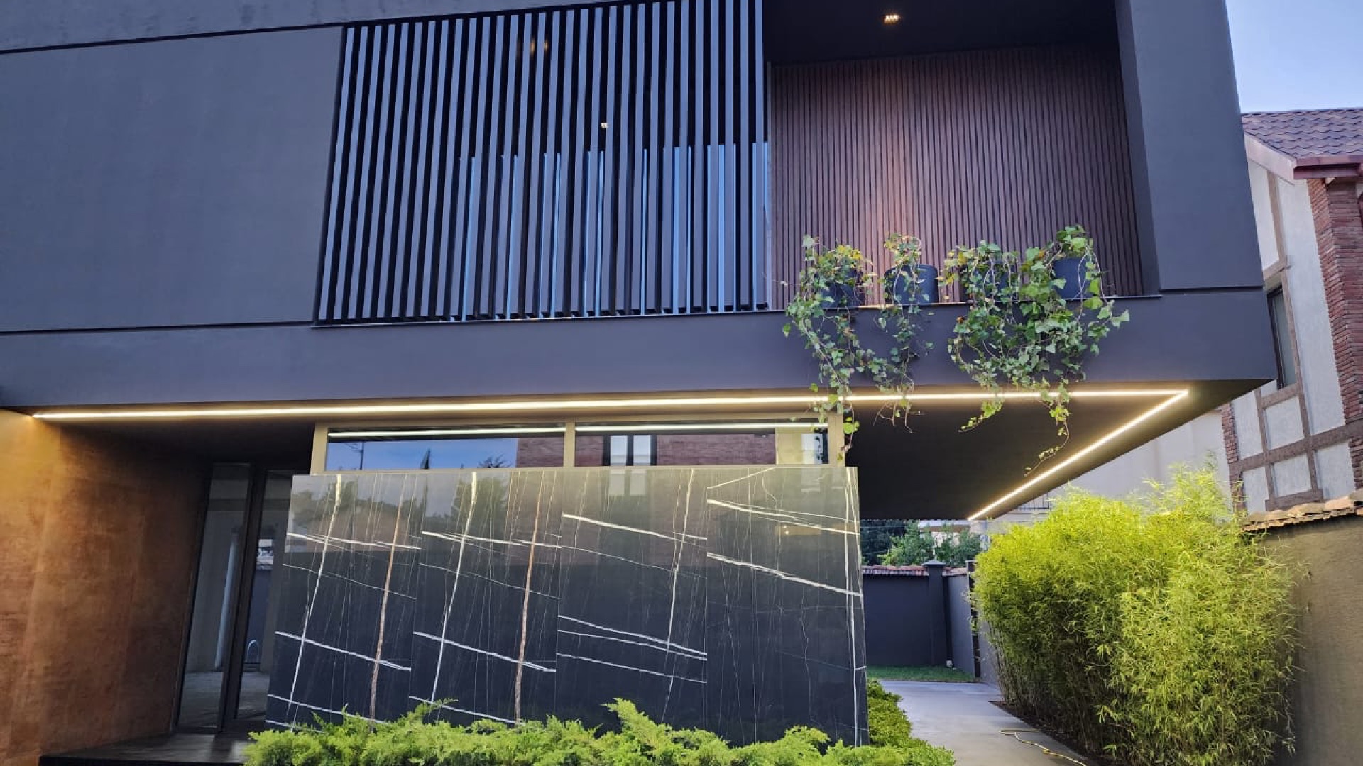 თბილისი