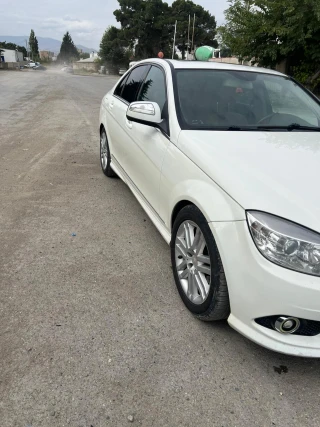 MERCEDES-BENZ C 300-thumb