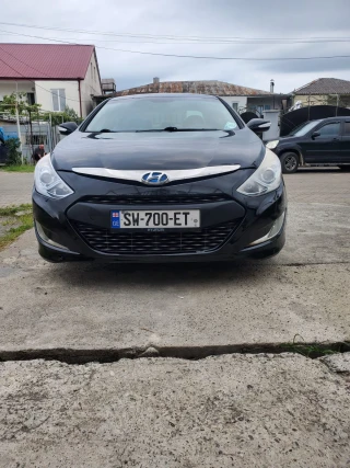 HYUNDAI Sonata-thumb