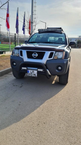 NISSAN X-Terra-thumb