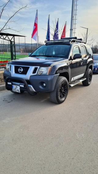 NISSAN X-Terra-thumb