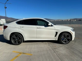 BMW X6 M-thumb