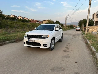 JEEP Grand Cherokee-thumb