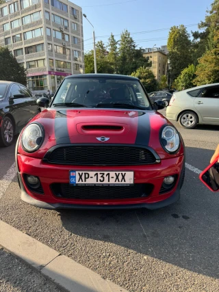 MINI Cooper-thumb