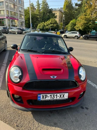 MINI Cooper-thumb