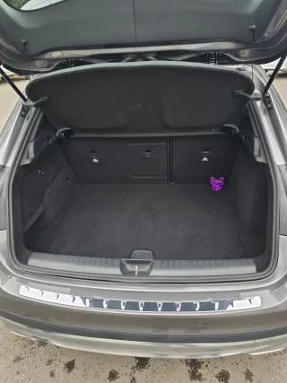 MERCEDES-BENZ GLA 200-thumb