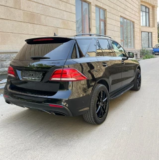 MERCEDES-BENZ GLE 350-thumb