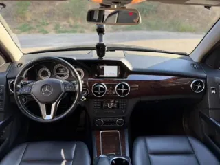 MERCEDES-BENZ GLK 350-thumb