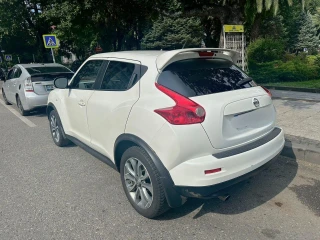 NISSAN Juke-thumb