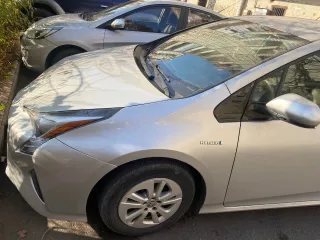 TOYOTA  Prius-thumb