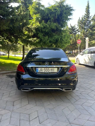 MERCEDES-BENZ C 300-thumb